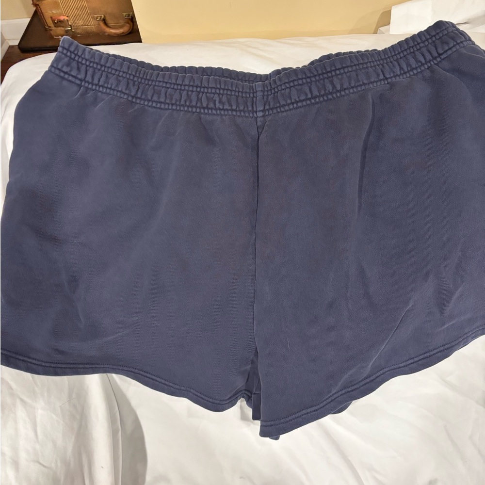 Vineyard Vines Women's Navy Athletic Shorts